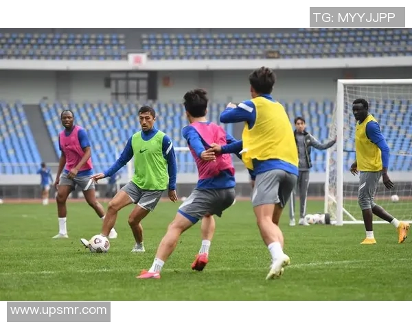 沧州信友足球俱乐部奋勇拼搏展现青春风采助力地方足球发展新篇章